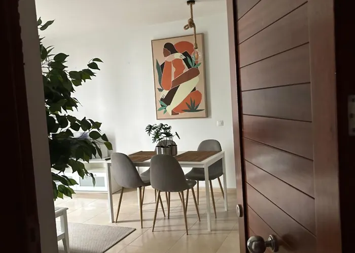 Increible Apartamento En Pleno Centro De Arrecife Con Parking Privado
